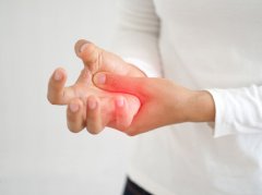 手指关节红肿是痛风吗?怎么判断是否得了痛风?
