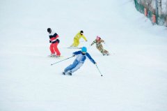 <b>有痛风还能去玩滑雪吗?比起滑雪这些运动更适合痛风患者</b>